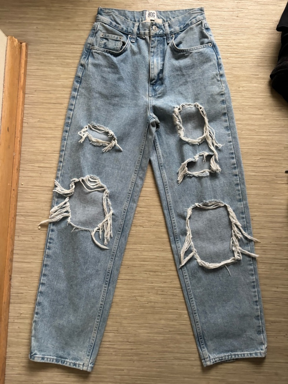 BDG Urban Outfitters High Rise Baggy Destroyed Jeans Size 27